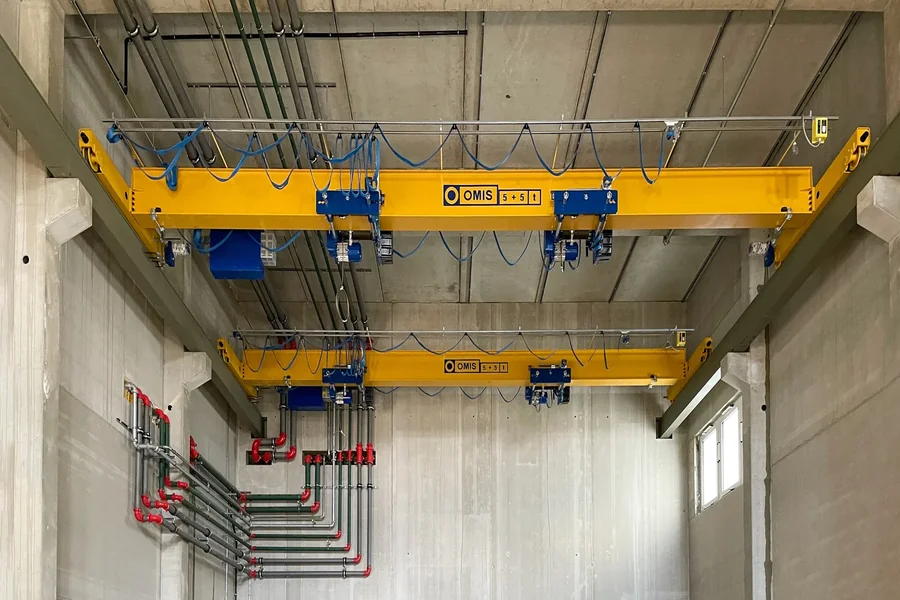 Understanding Load Capacity Limits in Single Girder Cranes